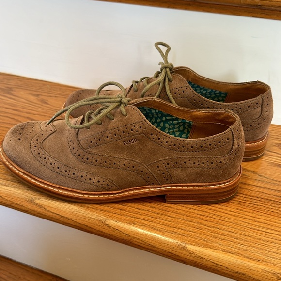 Fossil size 8 1/2 taupe suede oxford wingtip - Picture 5 of 5